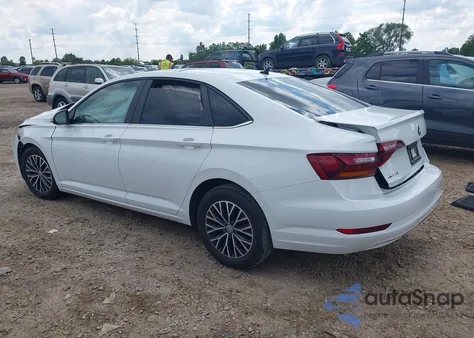 2019 Volkswagen Jetta 1.4T R-Line/1.4T S/1.4T Se z USA, uszkodzony, nr VIN 3VWC57BU1KM096435